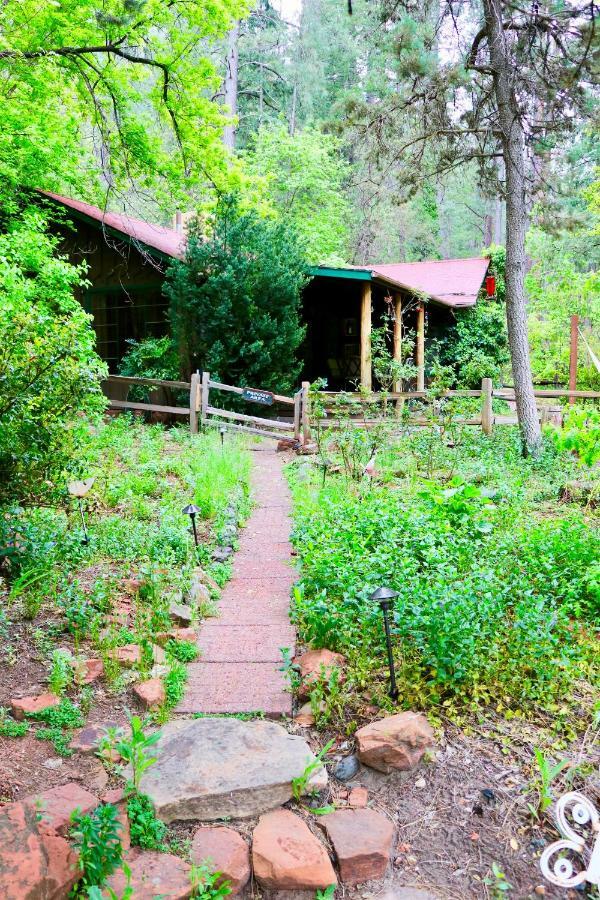 The Butterfly Garden Inn Sedona Extérieur photo
